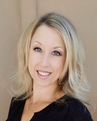 Amy M Dunniway