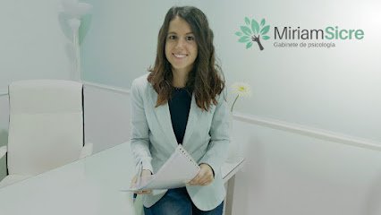 Miriam Sicre | Saviasalud Psicólogos San Fernando
