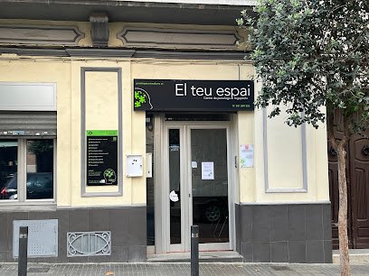 Psicólogo en Santa Coloma | El Teu Espai · Tu centro de Psicología y Logopedia