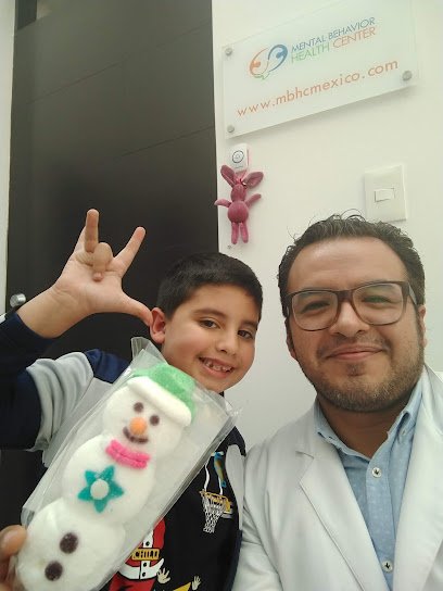 Psiquiatra y paidopsiquiatra Dr. Roberto Alexis Molina