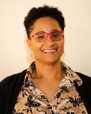 Rhina R Houston