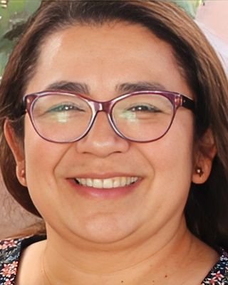 Yahnia Cordova